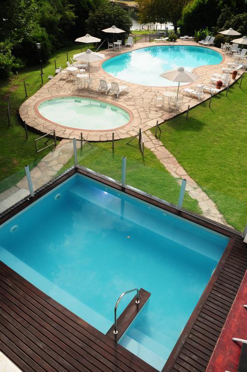 Hostal De La Costa Villa Carlos Paz Bagian luar foto