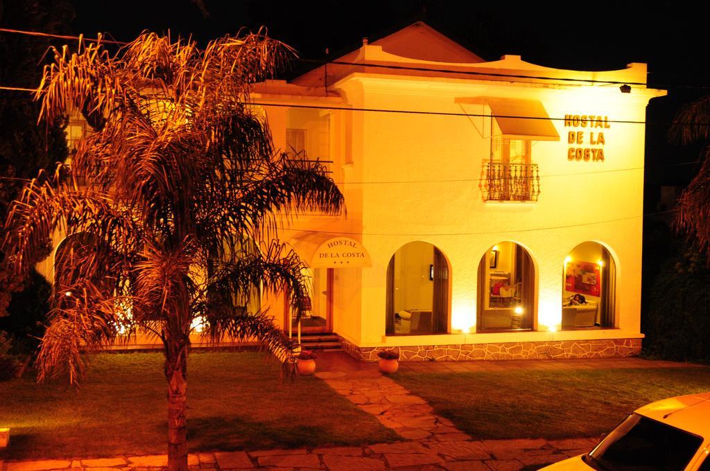 Hostal De La Costa Villa Carlos Paz Bagian luar foto